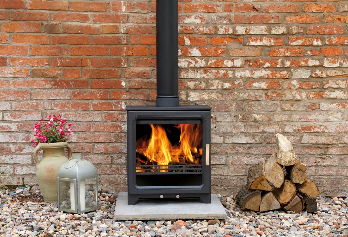 ACR Woodpecker WP5 Plus Multifuel Stove from The Fireplace & Stove Co.