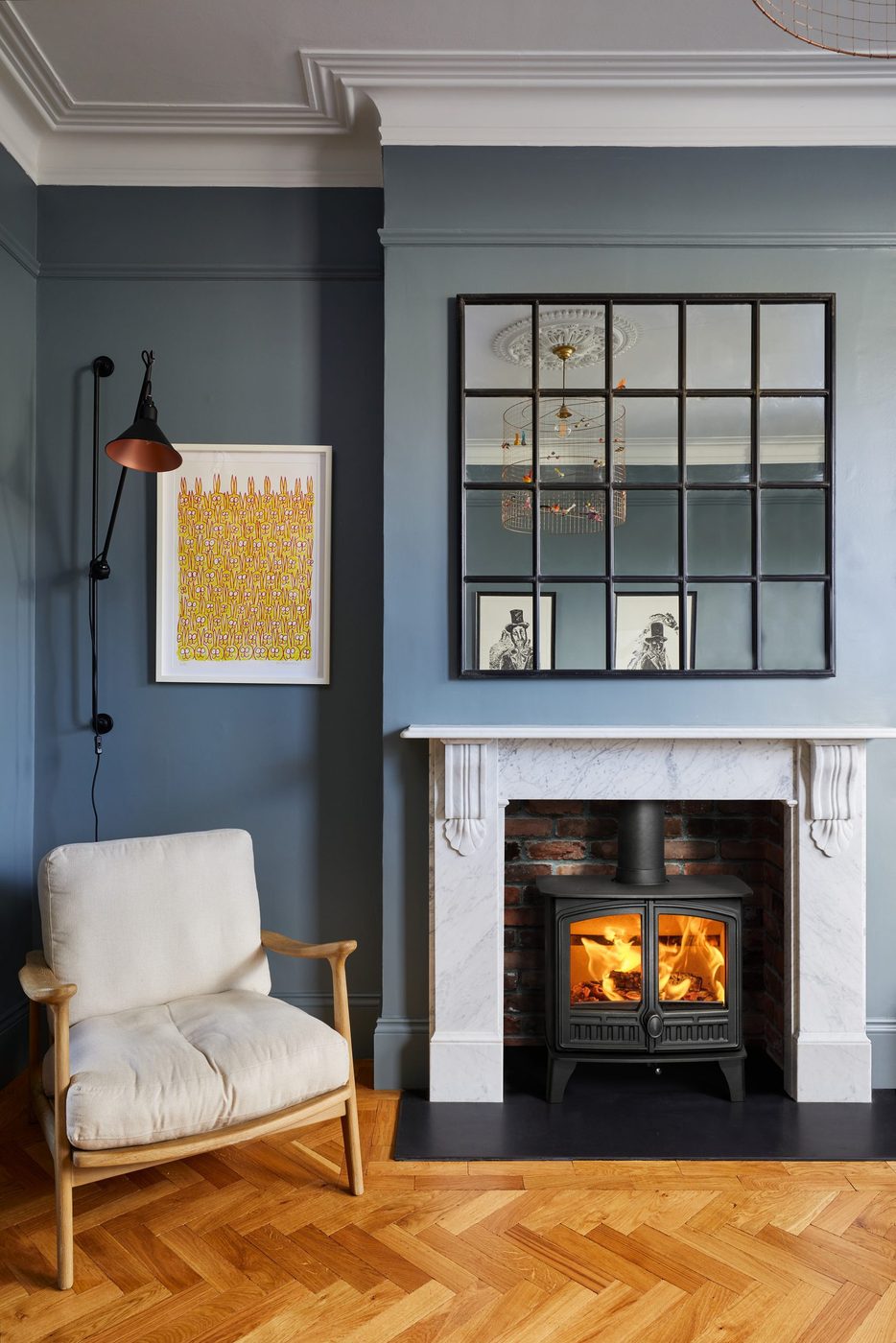 Hunter Westleigh 5 Slimline double-door stove in a room setting